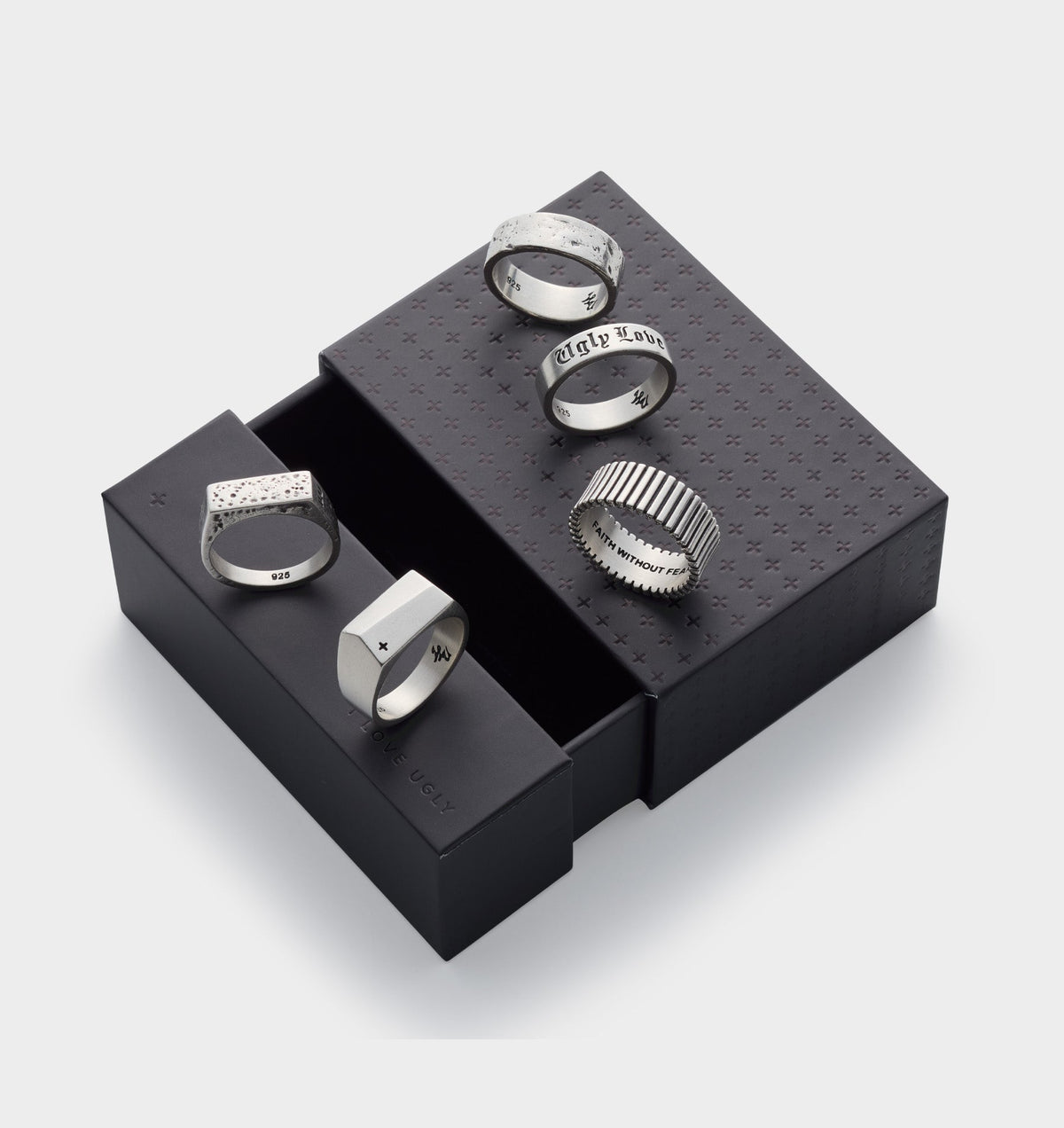 Ribbed Band Ring - Silver
