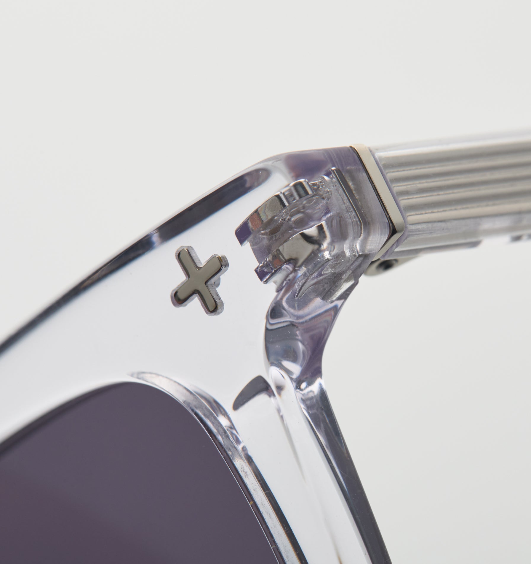 Kinsley Sunglasses - Crystal