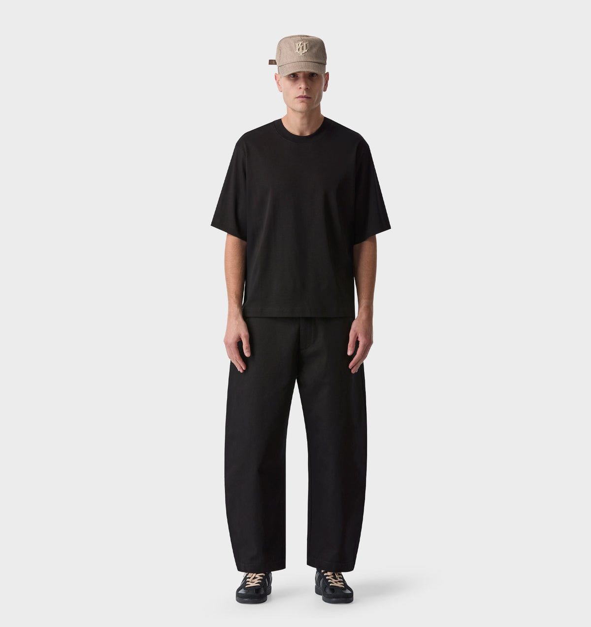 Barrel Leg Crop Pant - Black