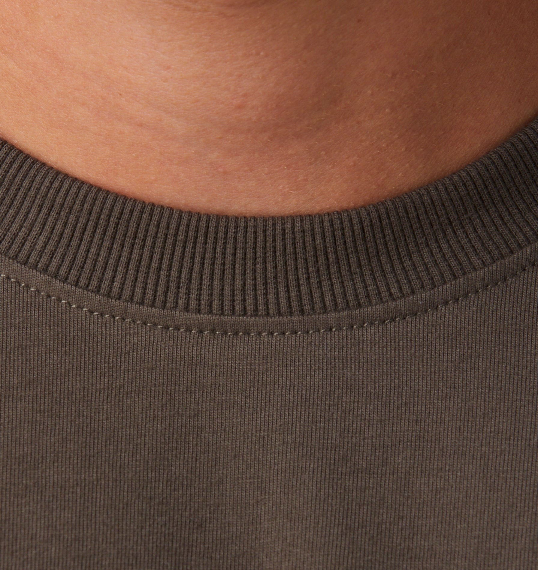 Lewi Crop Tee - Burnt Olive