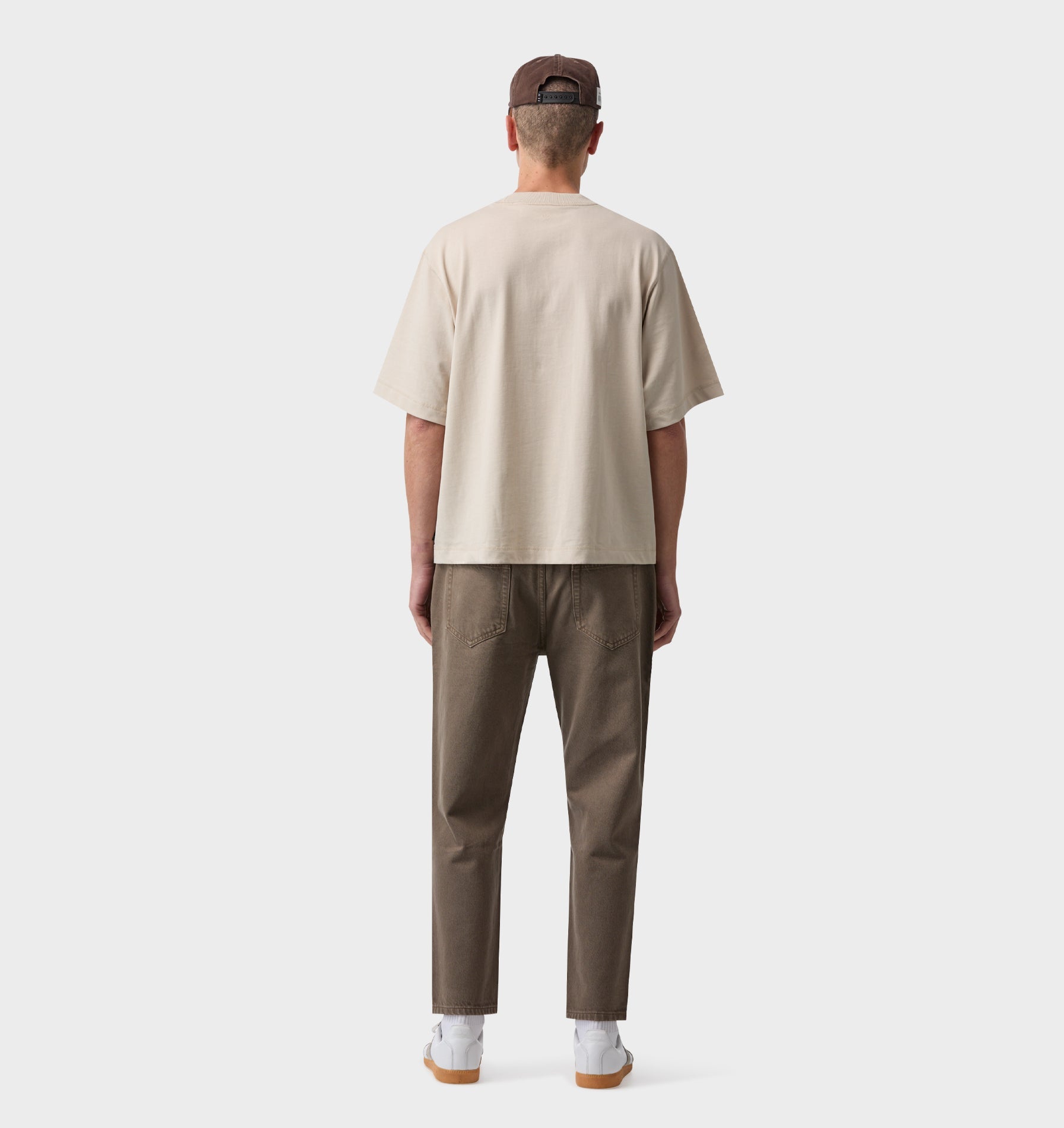 Cropped 90s Denim - Mocha