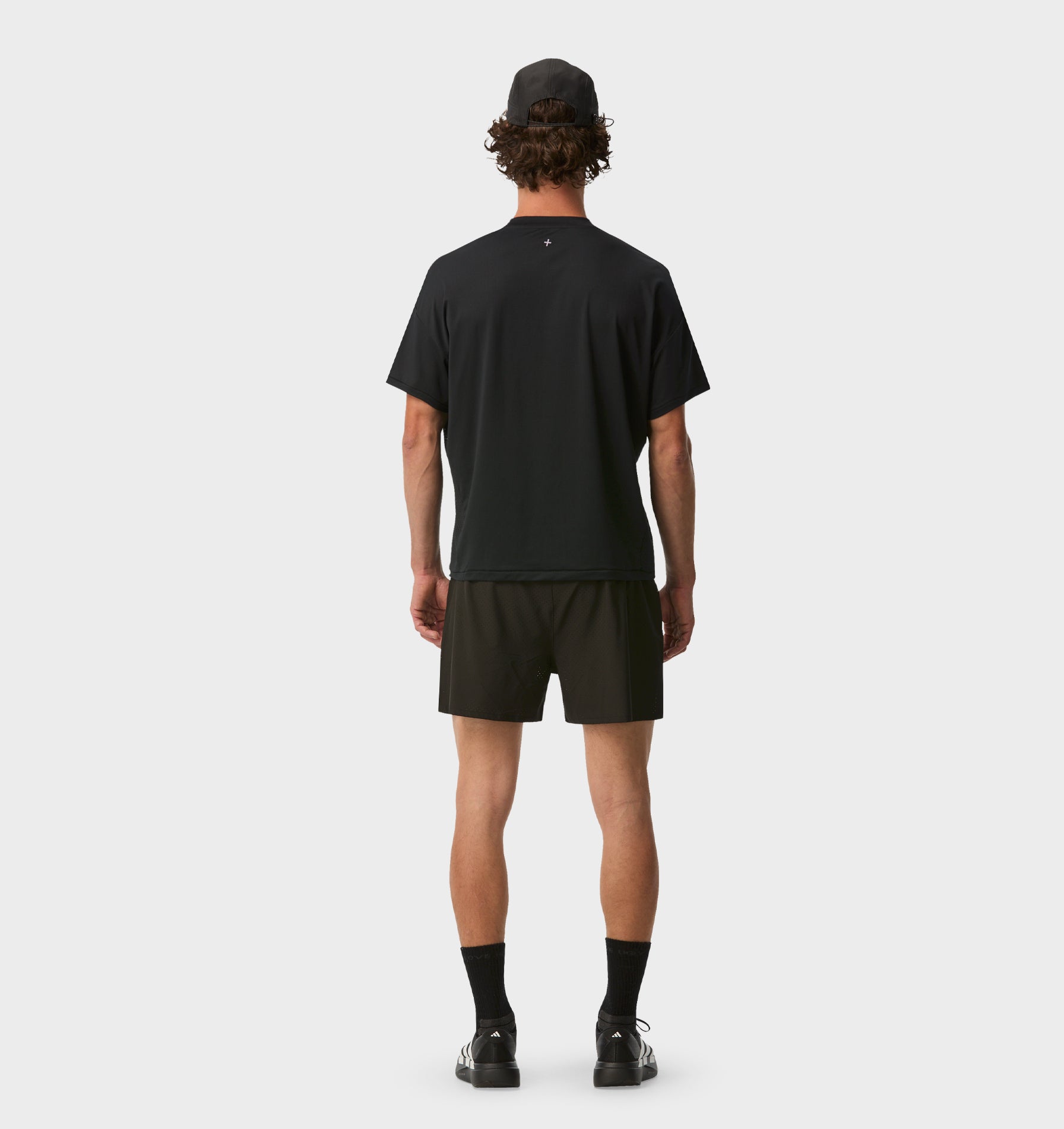Active 4.5 Inch Laser Run Short - Black