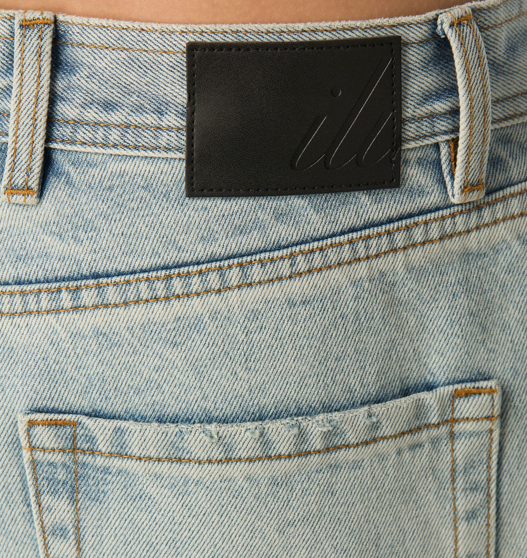 Distressed Wyatt Denim Short - Light Vintage Blue