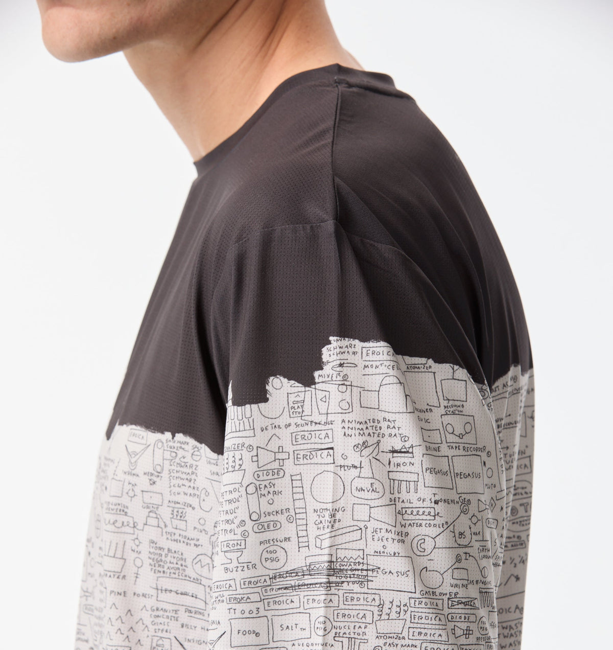 Basquiat Pegasus Active Classic Tee - Off White / Charcoal