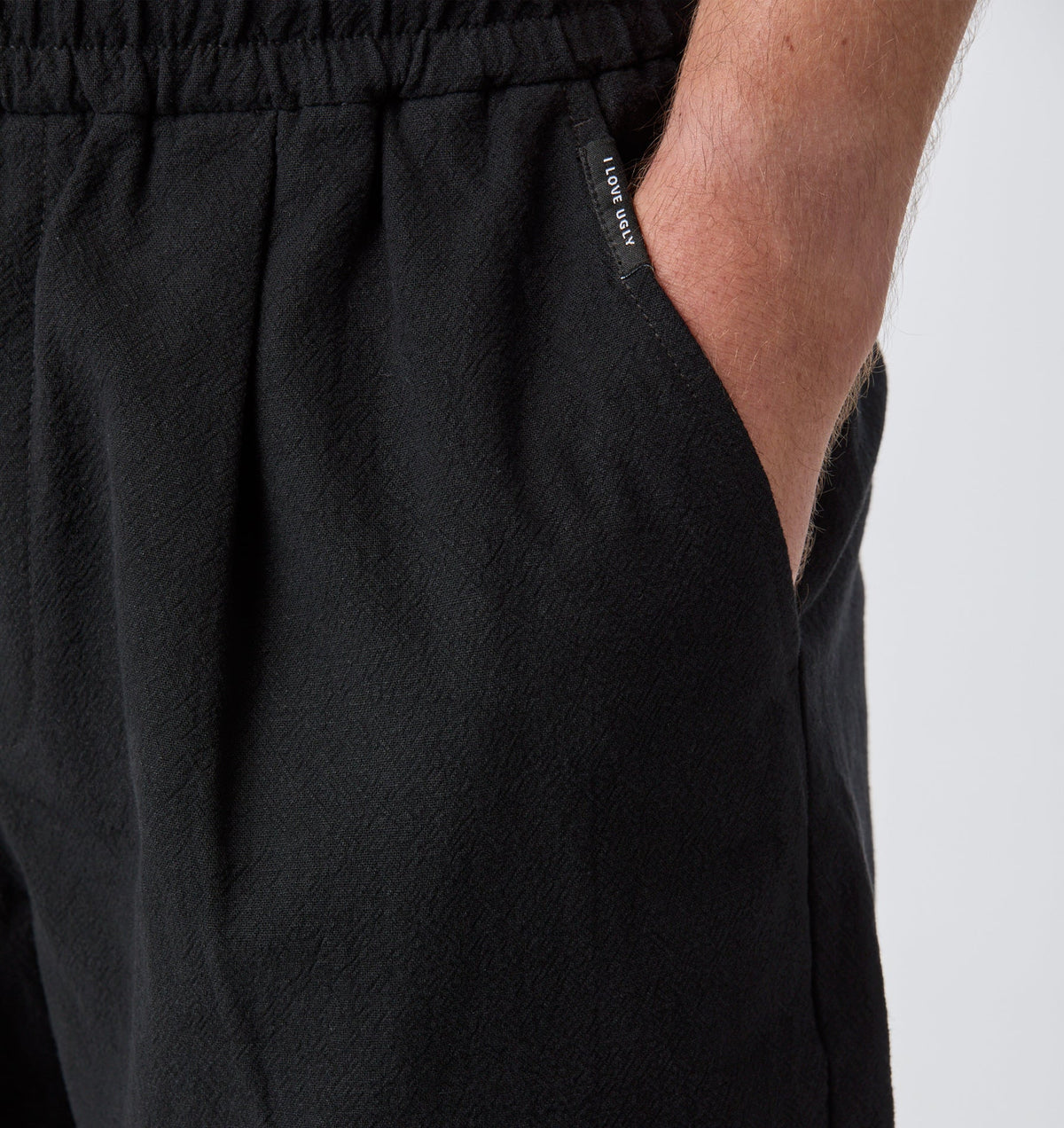 Linen Michael Pleat Short - Black