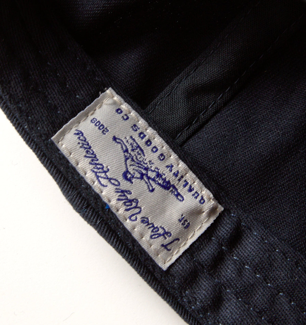 ILU Script Logo Cap - Dark Navy