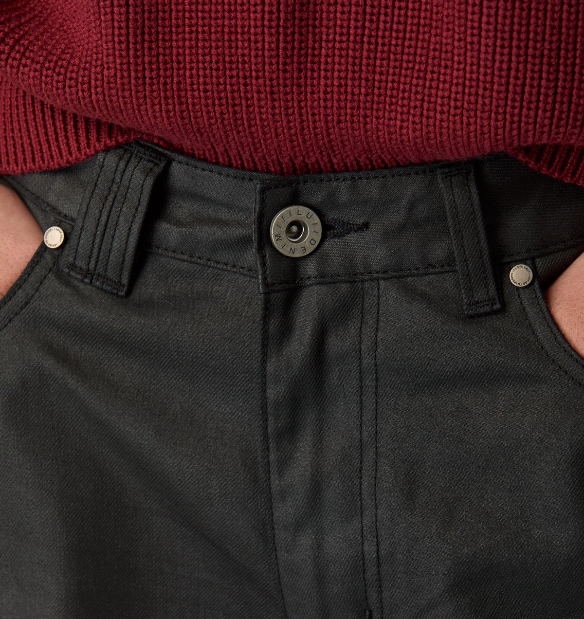 Edgar Wide Denim - Coated Black