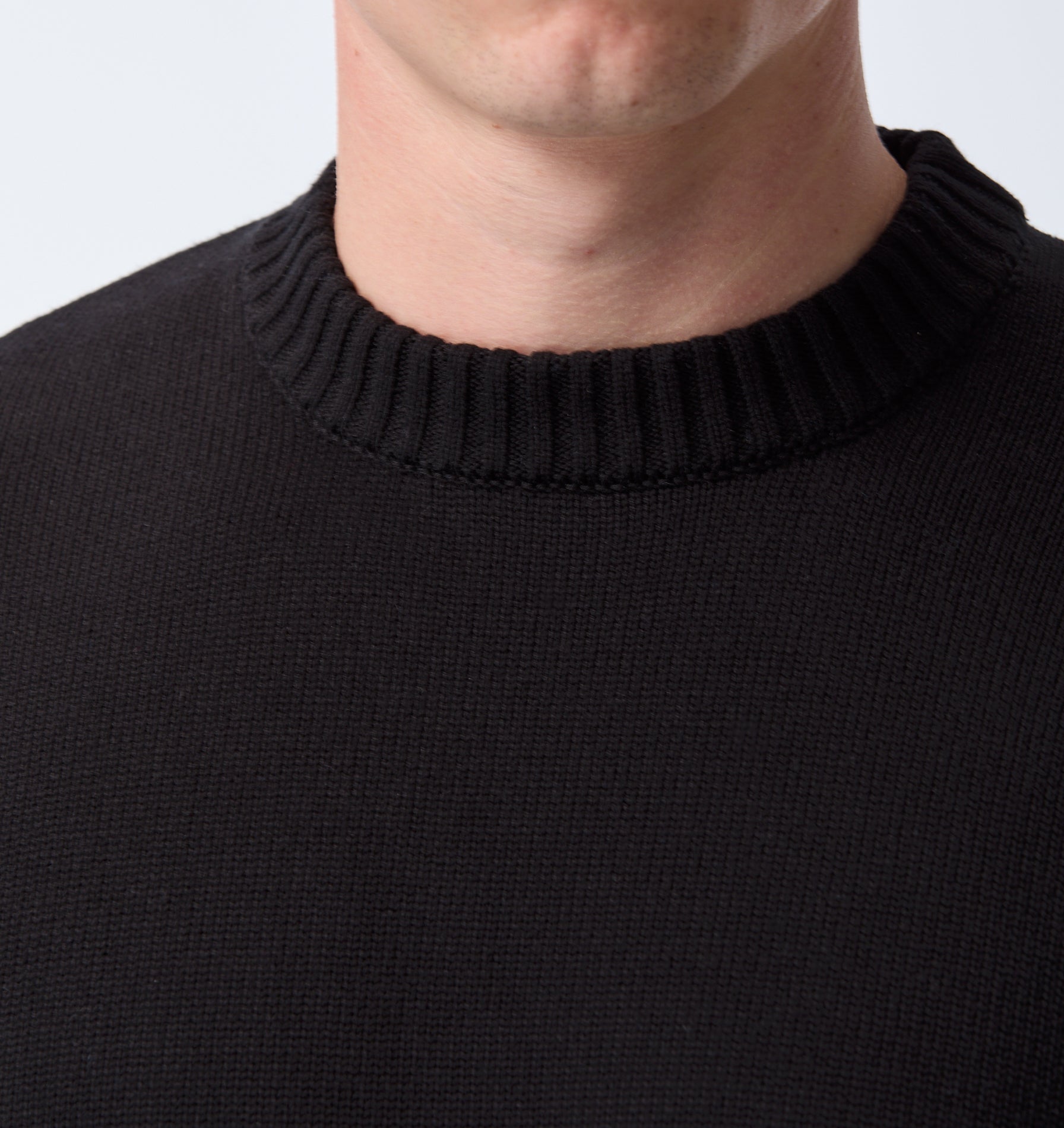 Midweight Crop Knit Sweater - Black