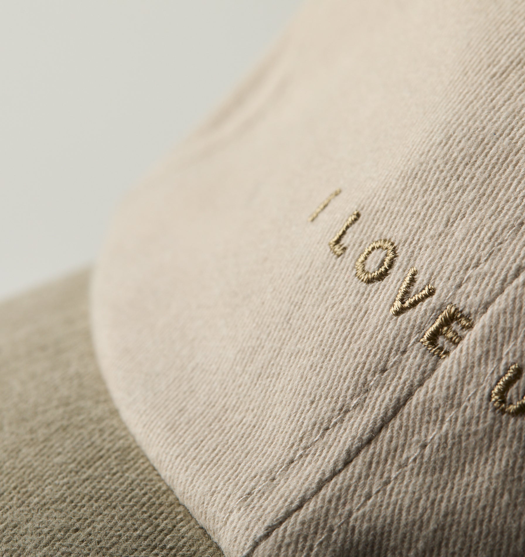 ILU Logo Cap - Off White/Sage