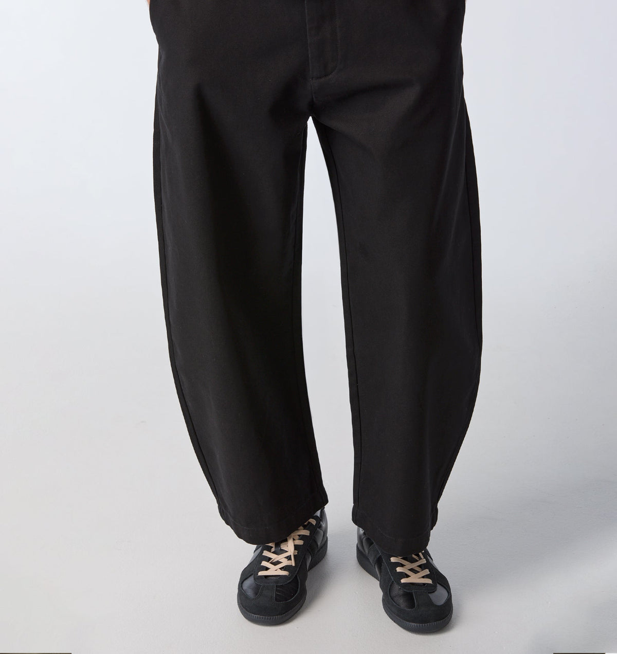 Barrel Leg Crop Pant - Black