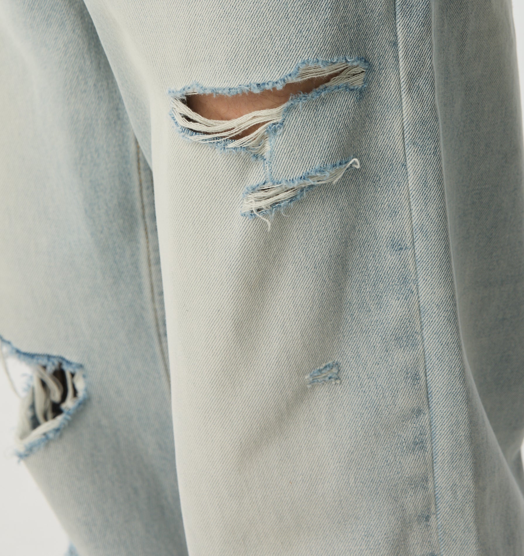 Distressed Edgar Denim - Light Vintage Blue