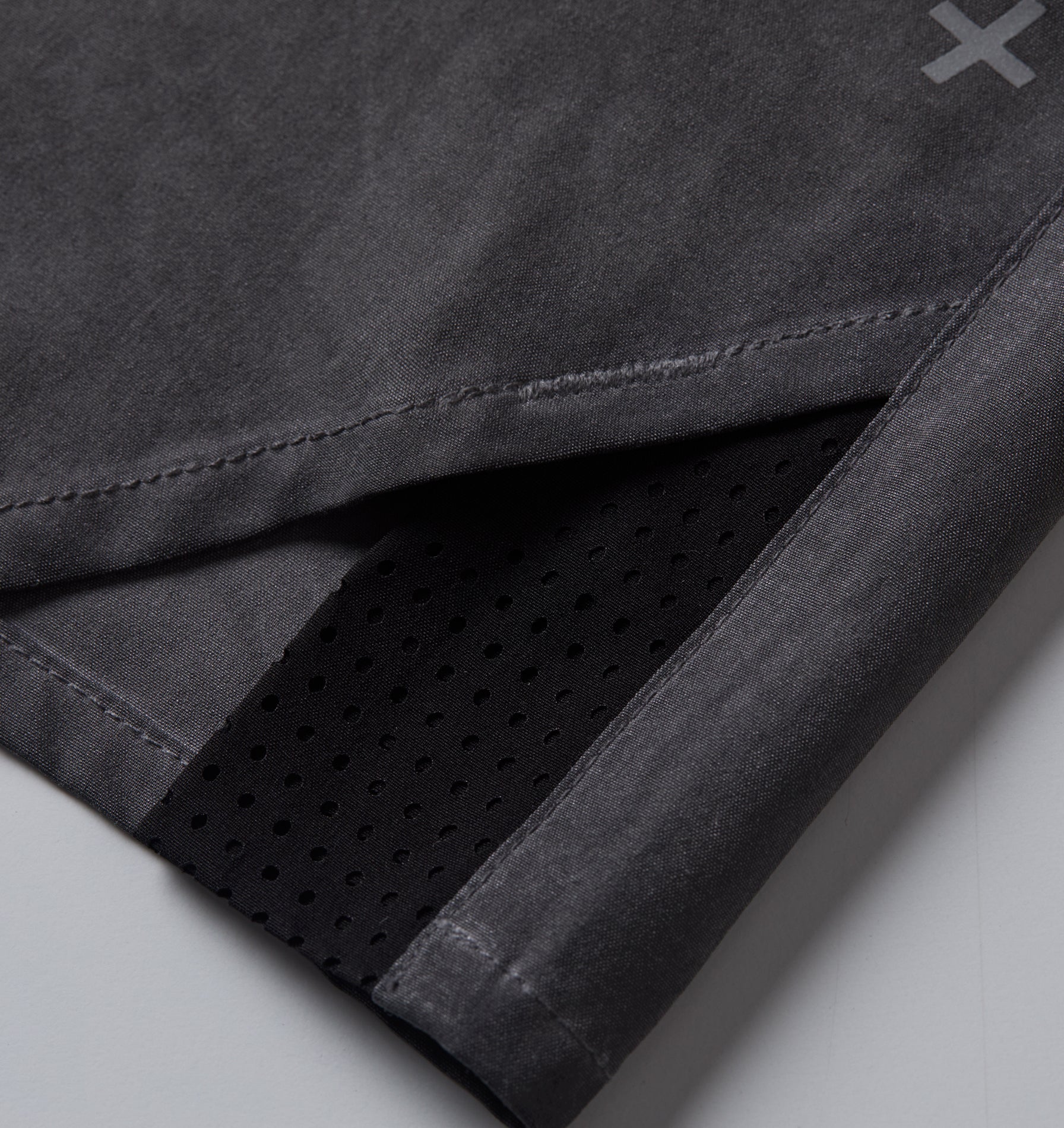 Active 5 Inch Short - Washed Black