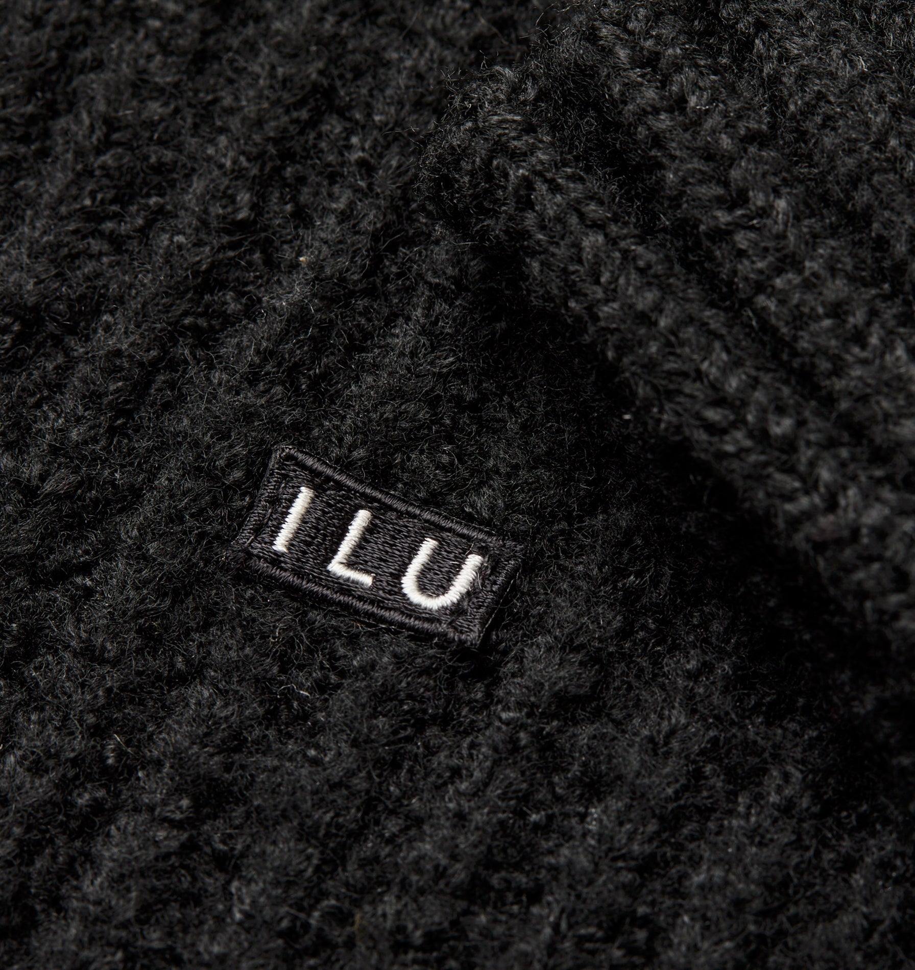 Wool Crop Knit Sweater - Black