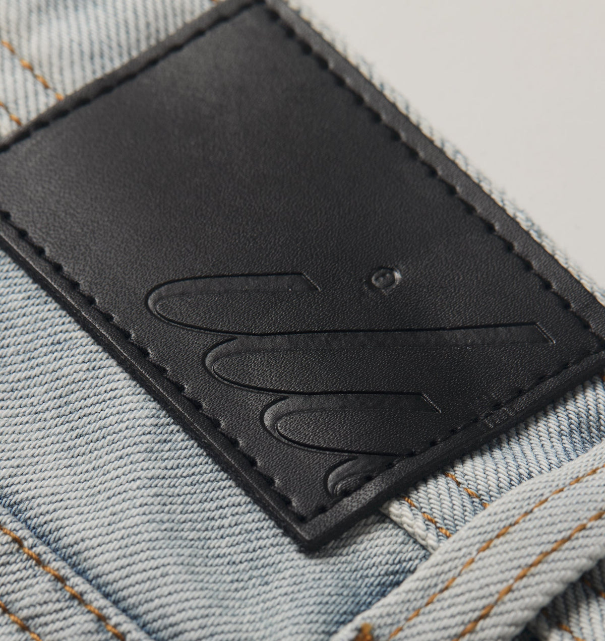 Clean Carpenter Short - Light Vintage Blue