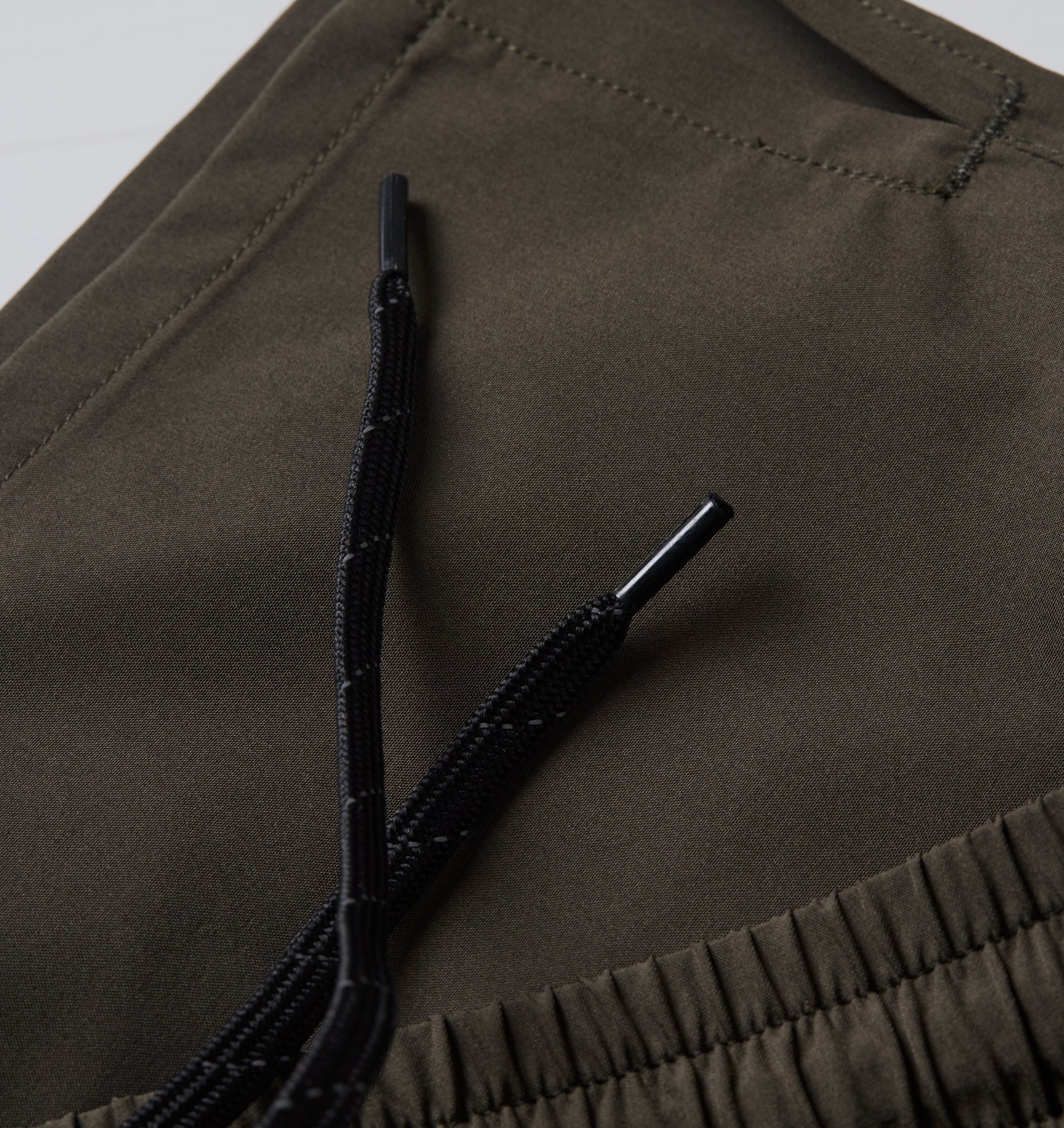 Active 5 Inch Core Short - Khaki