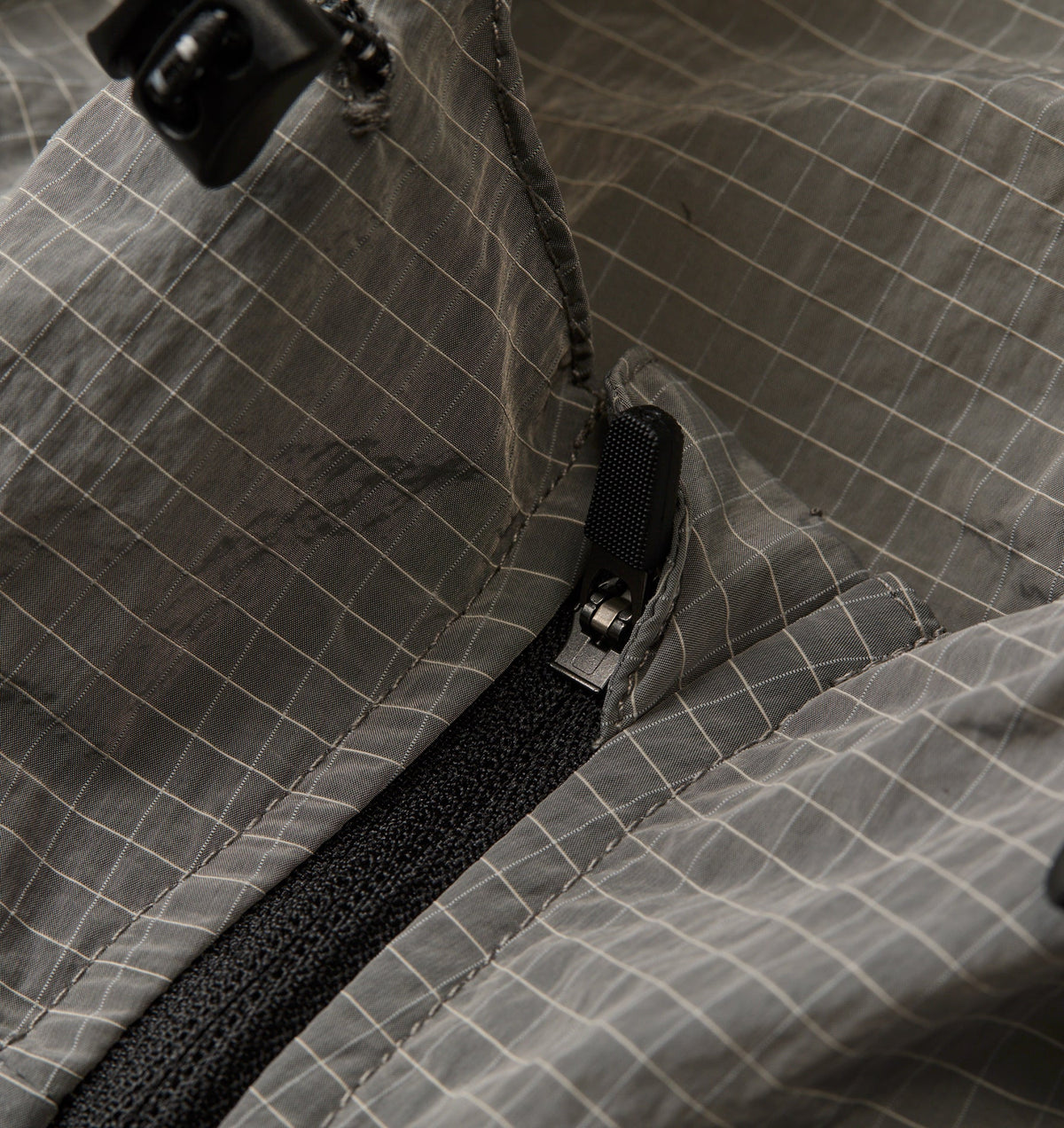 Active Ripstop Windbreaker - Grey