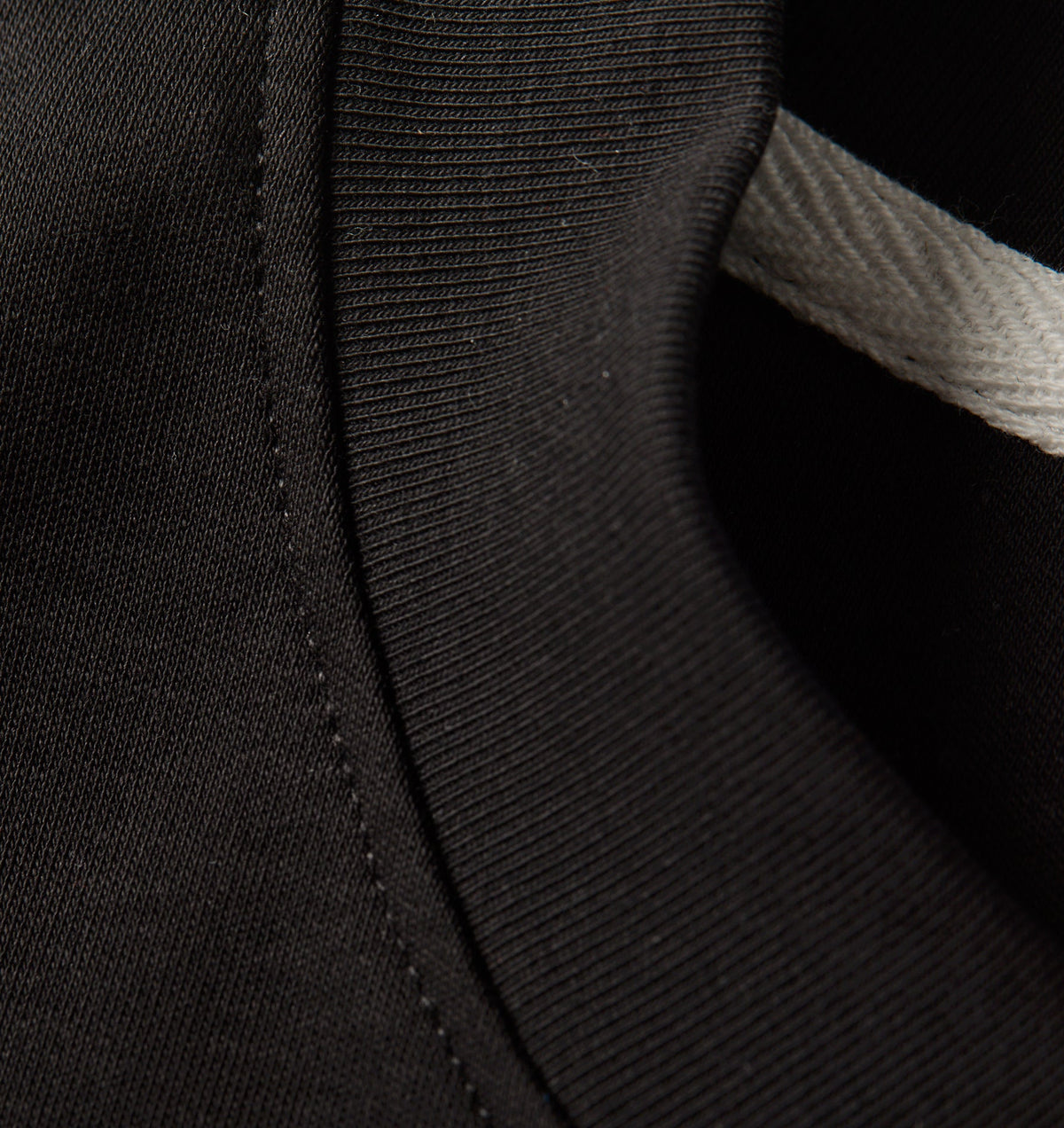 Interlock Crop Box Tee - Black