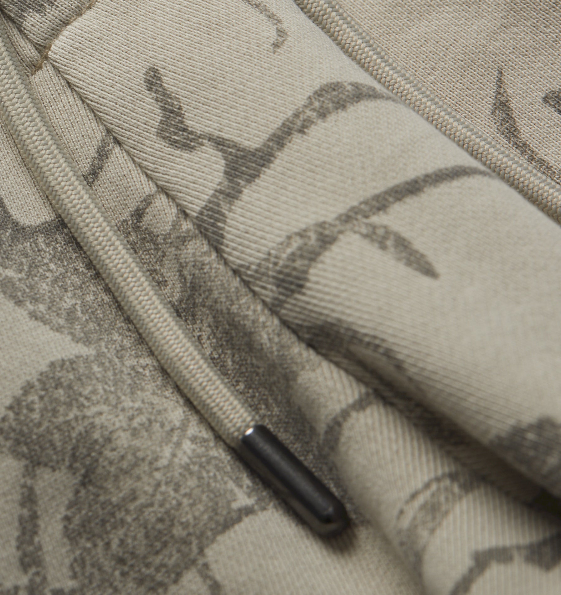 Archer Trackie Short - Tree Camo