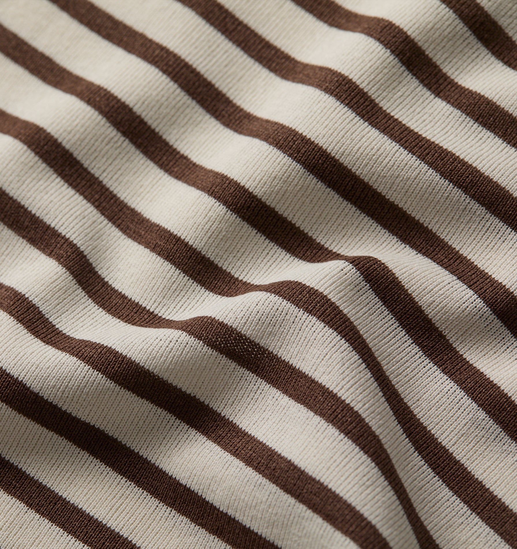 Uniform Paper Tee - Off White/ Brown Stripe