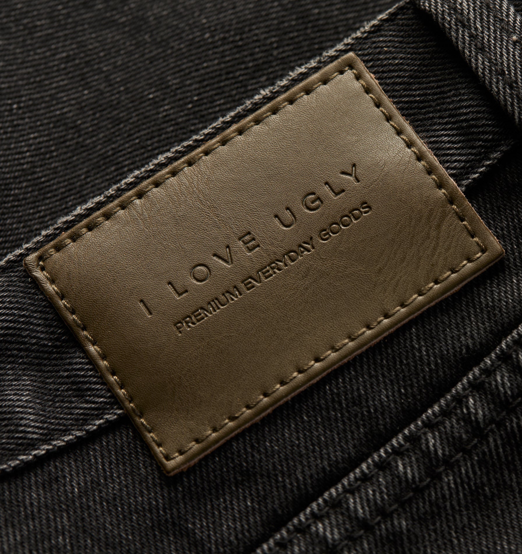 Tobi Straight Denim - Washed Black