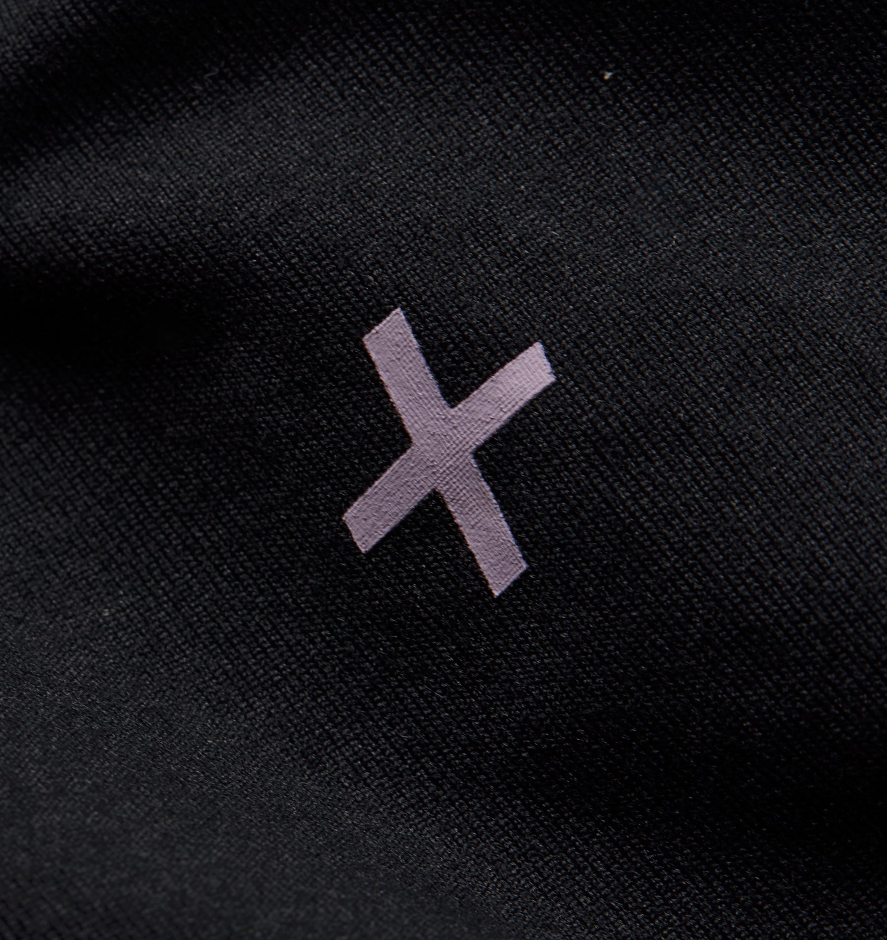 Liquified Active Crop Tee - Black