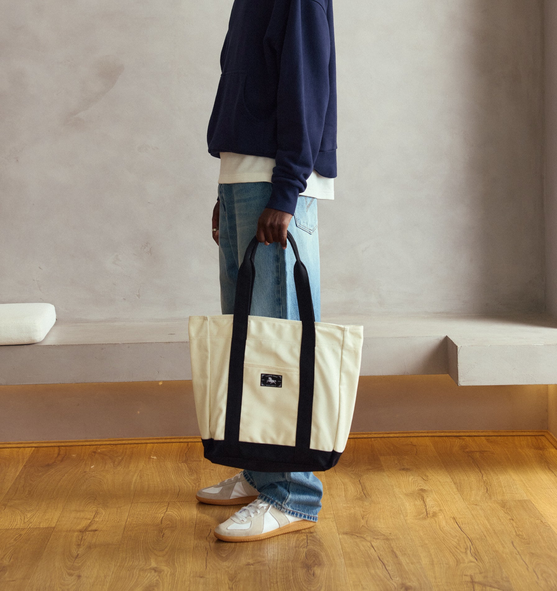 Bentley Tote Bag - Black/Off White