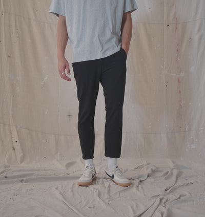 SlimKobePant-Black.mp4