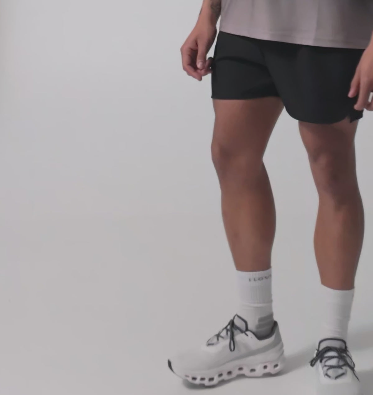 Active5InchShort-Black.mp4