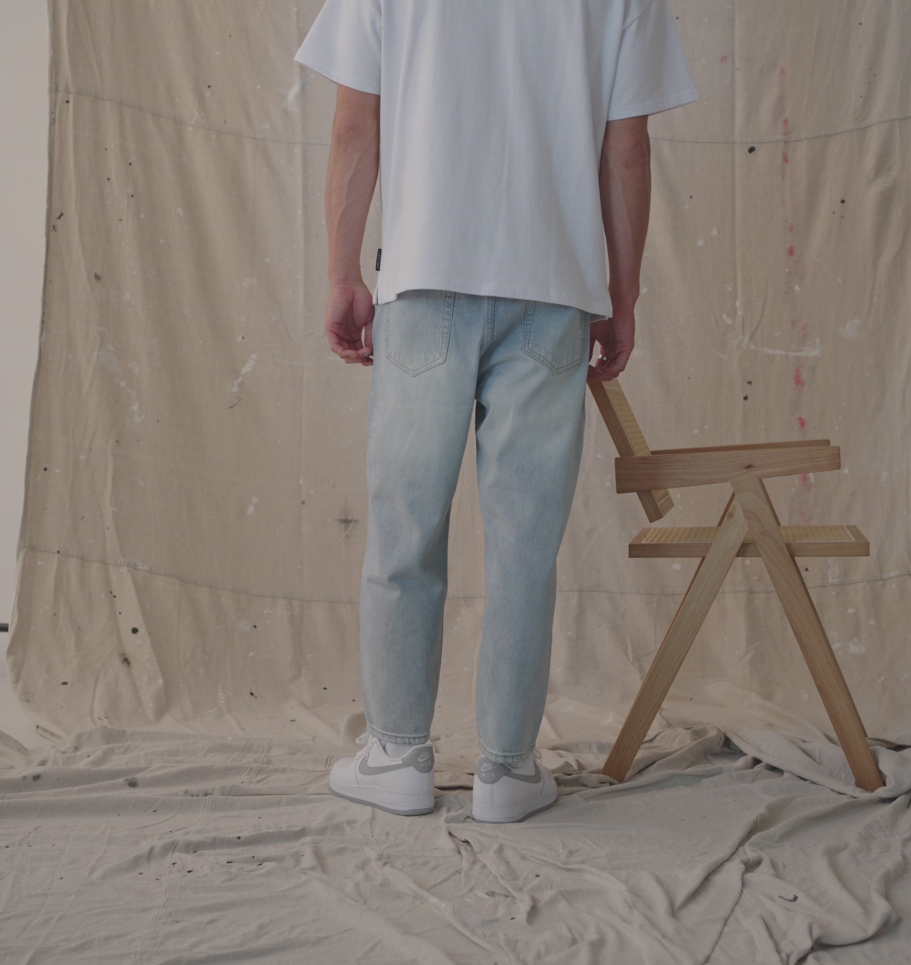SamsonCroppedDenim-LightVintageBlue.mp4