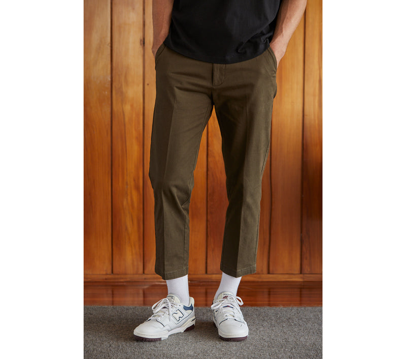 24 Best Mens Pants You Should Be Wearing in 2023  Dapper Confidential
